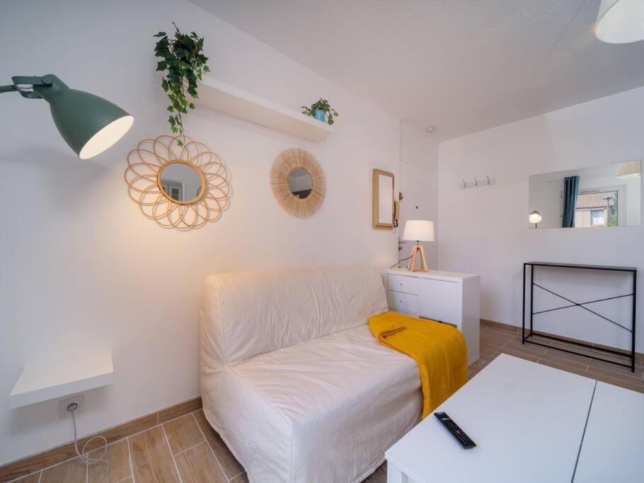Neuf Equipe Avec Garage Privatif * Marseille