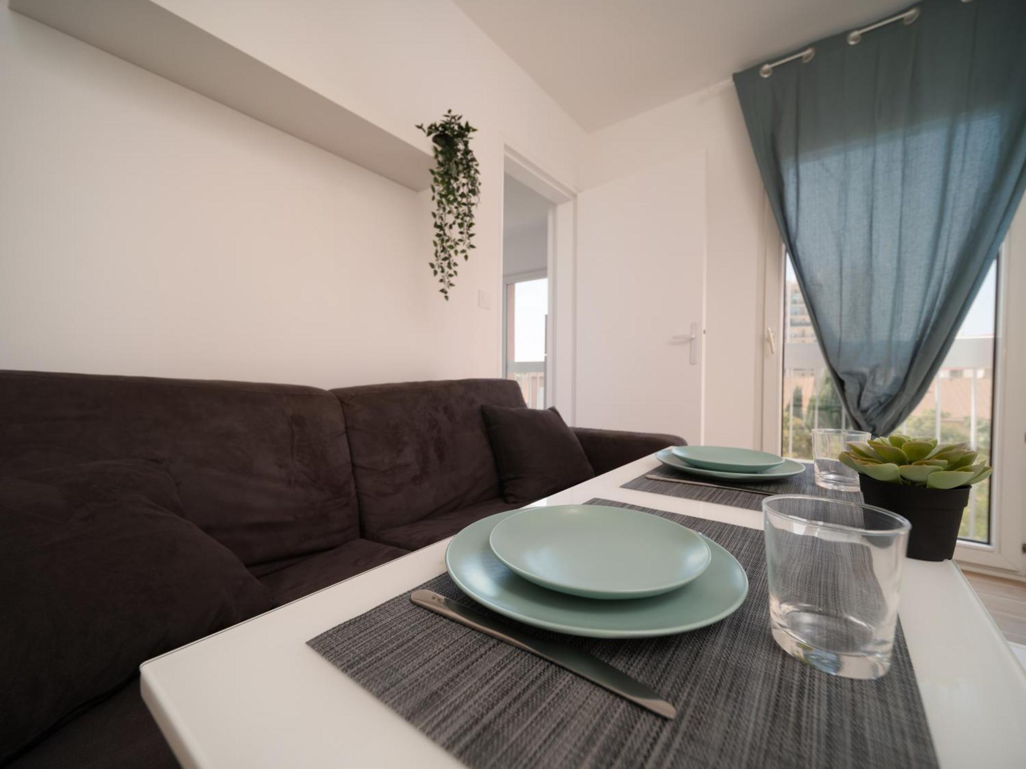 Neuf Equipe Avec Garage Privatif Appartement Marseille